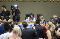 Movimentação de Plenário. Na foto, presidente Comandante Nádia