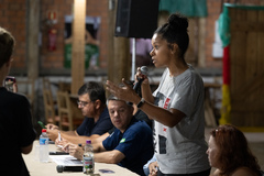 6ª Reunião (Extraordinária) da CUTHAB. Pauta: Soluções para enfrentar os alagamentos e dificuldades do transporte no bairro Guarujá e proximidades. Realizada no CTG Roda de Chimarrão. Na foto, vereadora Karen Santos, presidente da comissão.