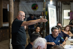 6ª Reunião (Extraordinária) da CUTHAB. Pauta: Soluções para enfrentar os alagamentos e dificuldades do transporte no bairro Guarujá e proximidades. Realizada no CTG Roda de Chimarrão. Na foto, vereador Gilson Padeiro
