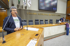 Tribuna popular com a Associação dos Familiares e Amigos do Down – AFAD. Na tribuna, Vicente Fiorentini, presidente da AFAD.