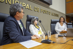 Tribuna popular com a Associação dos Familiares e Amigos do Down – AFAD.