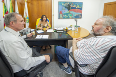 Presidente Comandante Nádia recebe o Presidente do SINDICÂMARA, Jerri Heim.