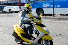 Introdução do mototáxi busca trazer benefícios para a integração do sistema de transporte urbano