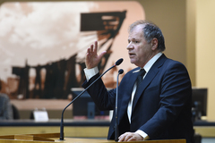 Vereador Dr. Goulart (PTB)