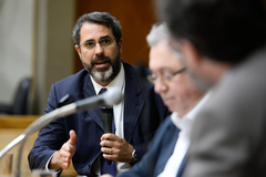Leite Filho observa que carga tributária reprime investimentos