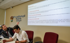Comissão Especial para Tratar sobre o Mobiliário Urbano. Lei nº 8.279/99 e alterações posteriores. Na foto, os vereadores André Carús e Alex Fraga.