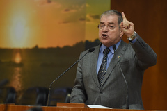 Vereador Idenir Cecchim (PMDB)