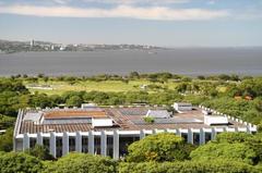 Vista aérea do Palácio Aloisio Filho, sede da Câmara de Porto Alegre Foto: Elson Sempé Pedroso