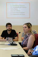 Comissão Especial para tratar sobre o Mobiliário Urbano discute elementos básicos do mobiliário urbano. Representantes da EPTC estiveram presentes.
