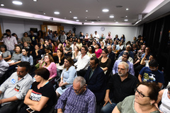 Comissão Especial para tratar dos projetos do Executivo sobre direitos e vantagens dos servidores municipais. Reunião no Simers.