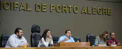 Reunião da Comissão Especial para tratar dos projetos do Executivo sobre direitos e vantagens dos servidores municipais. Apresentação do Relatório da Comissão Especial.