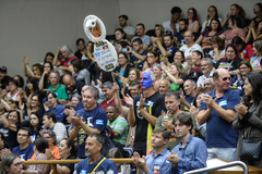 Municipários em greve lotaram o plenário Otávio Rocha