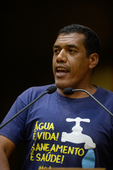 Reunião da Comissão Especial para tratar dos projetos do Executivo sobre direitos e vantagens dos servidores municipais. Apresentação do Relatório da Comissão Especial.