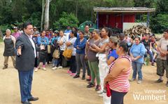 Cerca de 90 trabalhadores participaram da reunião e apresentaram suas principais necessidades para o vereador. Foto: Marco Pecker