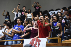 Votação do relatório final da Comissão Especial do Transporte Coletivo. Na foto, estudantes nas galerias acompanham a votação