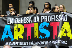 Artistas são contra desregulamentação da profissão