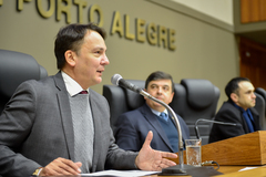 Leandro Lemos (e) falou sobre ações para destravar negócios