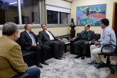 Nagelstein (d) recebeu Sartori e dirigentes do MDB e PSB