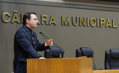 Professor Alex Fraga (PSOL)