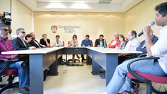 Reunião ouviu relatos de diversas associações ligadas ao atendimento de pessoas com necessidades especiais