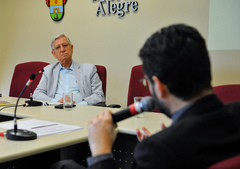 Reunião para debater os custos da educação em Porto Alegre. Na foto, o vereador João Carlos Nedel e o Secretário da Smed Adriano Naves de Brito.
