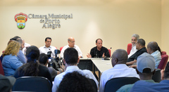 Reunião desta tarde teve a presença de representantes da Cultura do município e de entidades carnavalescas