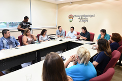 Vereadores debateram problemas na rede de ensino e pediram providências