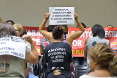 Servidores municipais tem acompanhado debates sobre proposta na Câmara Municipal