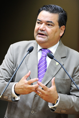 Vereador Professor Wabert (PROS) foi a autor da homenagem
