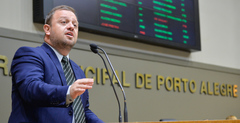 Movimentações de plenário. Na foto, o vereador André Carus