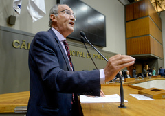 Movimentações de plenário. Na foto, o vereador Airto Ferronato.