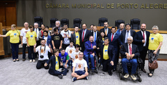 Cerimônia foi nesta quinta-feira, no plenário Otávio Rocha 
