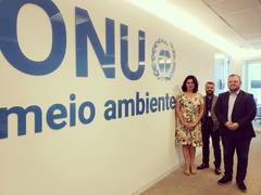 Oficial do Programa Economia e Desenvolvimento Sustentável da ONU Meio Ambiente, Regina Cavini, recebe vereador André Carús e chefe de gabinete Leonardo Prates em Brasília