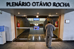 Debate começa às 19 horas no Plenário Otávio Rocha