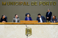 Trogildo (c) sugeriu grupo de trabalho e seminário para aprofundar discussões