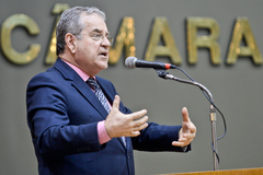 Vereador Idenir Cecchim (PMDB)