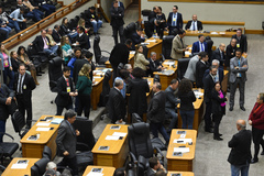 Movimentação em Plenário nesta segunda-feira
