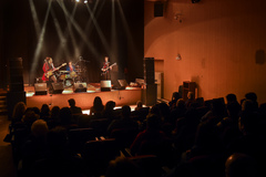 Proposta quer igualdade de condições para artistas na abertura de shows
