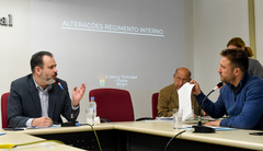 Comissão exibe apresentação do Grupo de Trabalho a respeito da reforma do Regimento da CMPA.