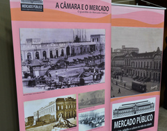 Banners contam a história do ponto comercial mais tradicional da cidade