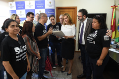Vereadores receberam na manhã desta quarta-feira representação que reivindica pelo Imesf