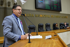 Vereador Hamilton Sossmeier no Plenário Otávio Rocha
