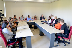 Comissão reuniu funcionários e representantes do governo municipal