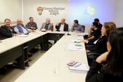 Comissão debate o Projeto de Lei nº 061/19 – Processo nº 118/19, que “Proíbe a distribuição gratuita ou a venda de sacolas plásticas a consumidores em todos os estabelecimentos comerciais do Município de Porto Alegre.