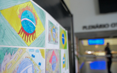 Exposição dos desenhos dos alunos da EMEF Afonso Guerreiro Lima.