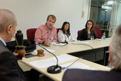 Comissão Especial de Prédios Abandonados debate a gestão dos órgãos municipais. Na foto, com a fala, o Sr. Marcelo Ritter.