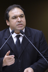 Dr. Thiago avalia como negativo o resultado do projeto
