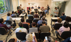 Reunião para tratar da realização do carnaval o ficial e carnaval de rua de Porto Alegre.