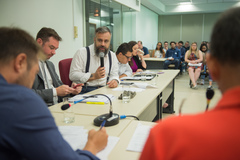 Comissão debate Projeto de Lei sobre taxação em aplicativos de transportes na capital. Na foto, com a fala, diretor -presidente da EPTC, Fábio Berwanger.