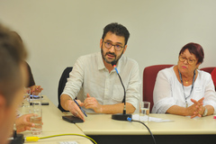 Reunião sobre posse dos diretores das escolas municipais e rotina escolar. Na foto, o secretário municipal de Educação, Adriano Naves de Brito